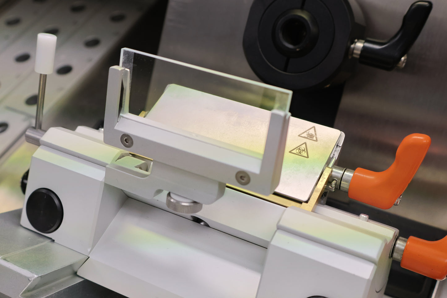 (449980) Anti-Roll Plate (Glass Insert Only) - Thermo/Microm/Avantik